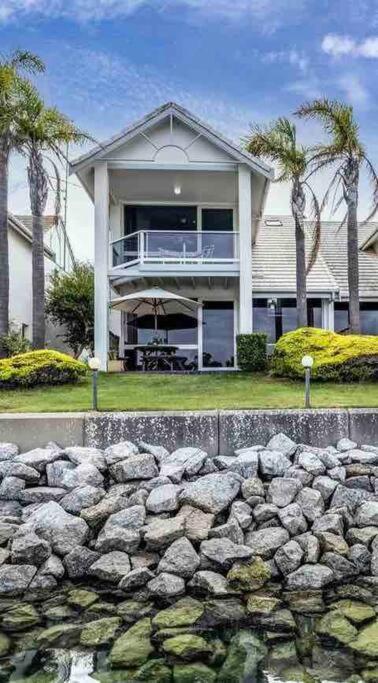 The Blacklighters-Waterfront Retreat Port Lincoln Kültér fotó